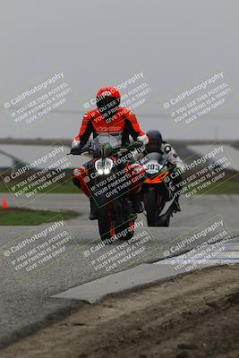 media/Nov-29-2025-TrackDaz (Sat) [[10ae2d9bce]]/C Group/Session 4 (Wheelie Bump)/